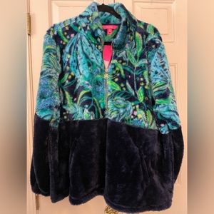 🩷NWT Lilly Pulitzer Fleece Popover🩷